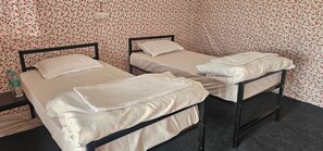 Premium Tent | 1 bedroom, free WiFi - Kumbh Sukrit Camp (Phulpur)