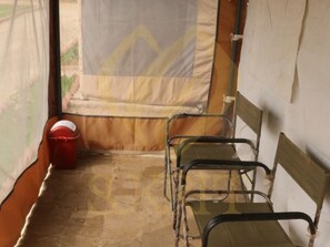 프리미엄 텐트 | 1 개의 침실, 고급 침구, 침대 시트