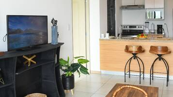 Micro-ondas, fogão, cooktop