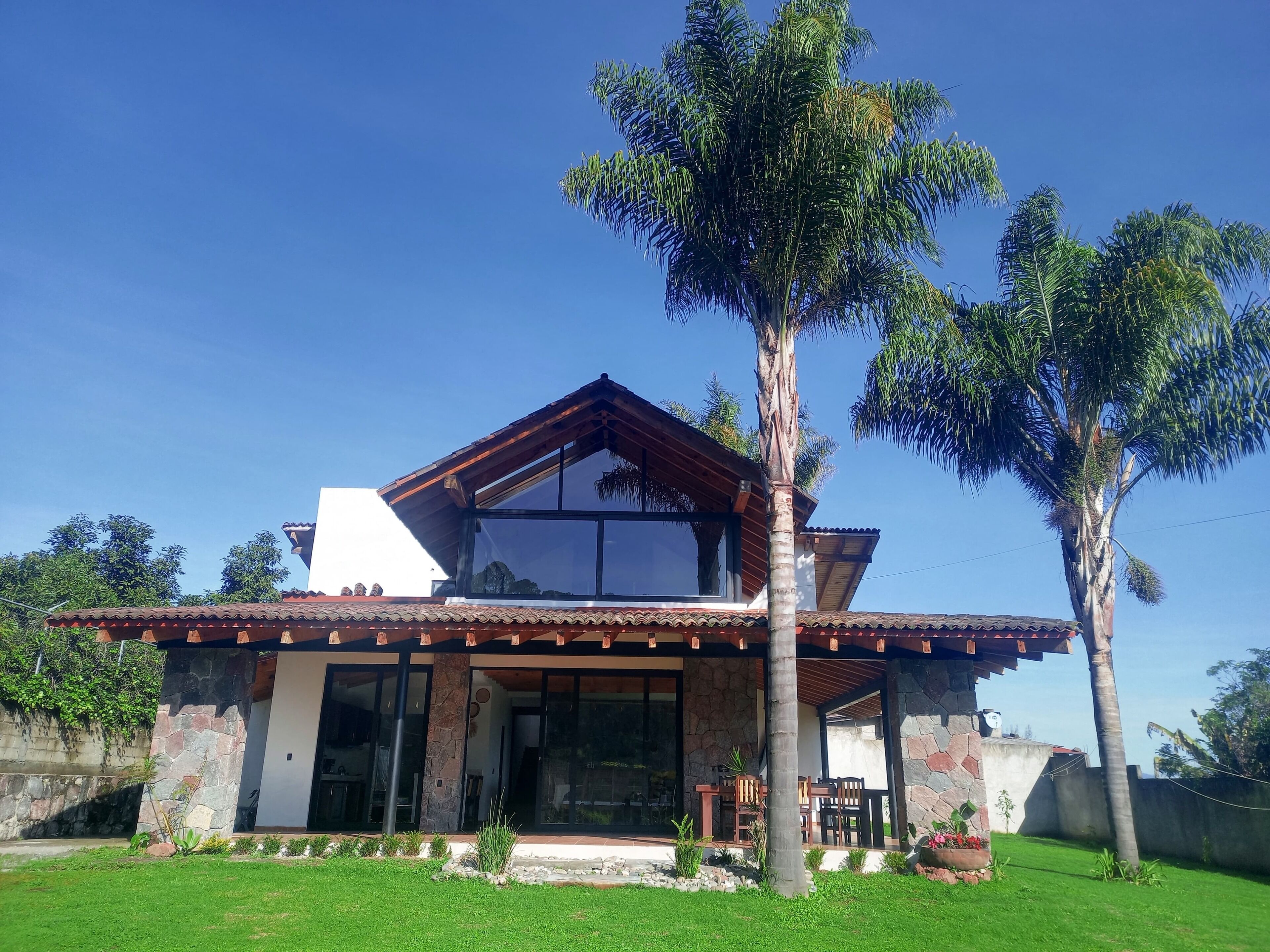 Casa | Espacio para trabajar con laptop, wifi gratis y ropa de cama 