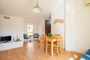 Dining - Bellavista, penthouse with large terrace a stone's throw from the center of Castelsardo (Castelsardo)