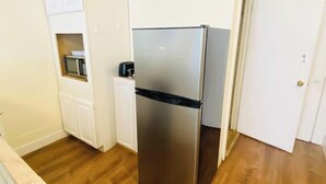 Uklassifisert bilde, 3 av 12, knapp