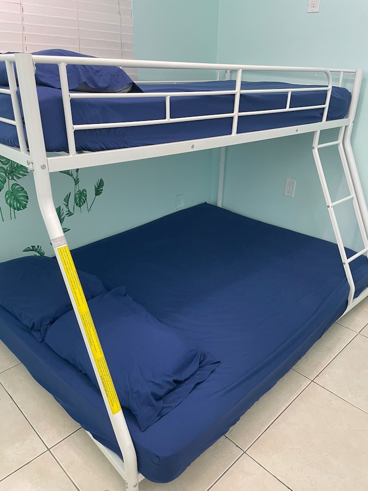 Art Gardens Hostel by null