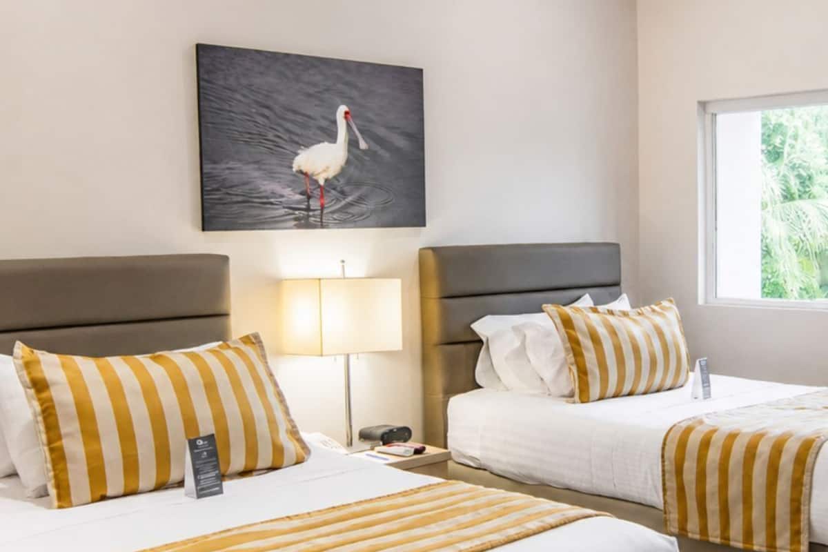 Standard Double or Twin Room | In-room safe, blackout drapes, soundproofing