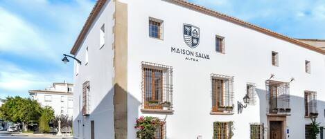 Fachada del alojamiento