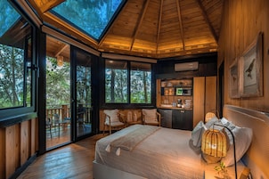 Ropa de cama de alta calidad, cubrecamas y colchones con pillow-top