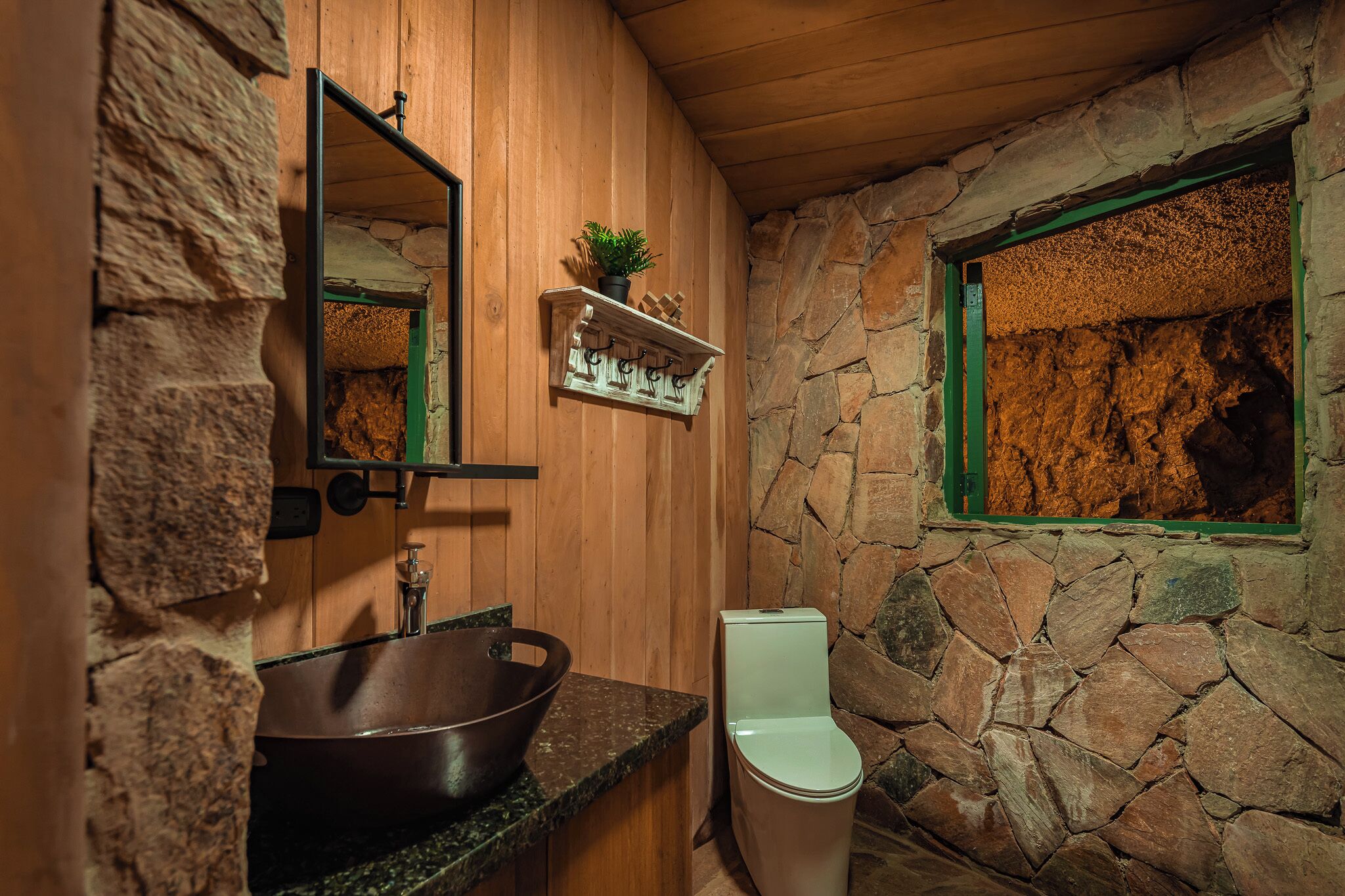 Villa Exclusive, 1 lit double et 1 canapé-lit, balcon | Salle de bain