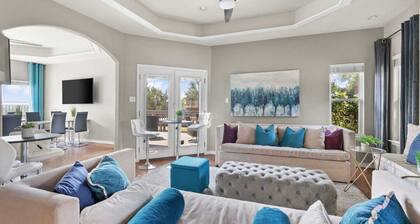 Exceptional Lake Travis Estate w Pool