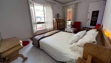 2 bedrooms, Internet