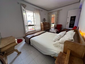 Appartement, fumeur | 2 chambres, accĂšs Ă Internet haute vitesse