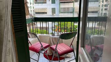 Apartemen, Boleh Merokok | 2 kamar tidur dan internet