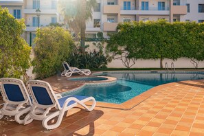 Pool - LAGOS OCEAN VIEW 2 WITH POOL by HOMING (Lagos)