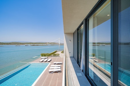 施設の敷地. PORTIMÃO OCEAN BREEZE WITH POOL by HOMING
