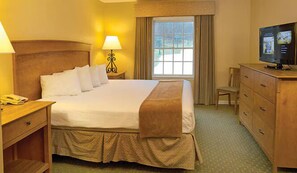 2 bedrooms, iron/ironing board, WiFi, bed sheets - Club Wyndham Bentley Brook Resort - 2 Bedroom (Hancock)
