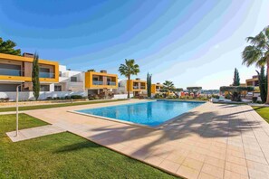 Pool - ALBUFEIRA SUNNY APARTMENT 3 WITH POOL by HOMING (Albufeira)