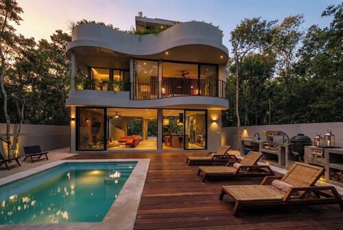 Luxury 4BR Villa with Private Pool, Gym and Outdoor Kitchen in Gated Aldea Zama