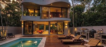 Luxury 4BR Villa with Private Pool, Gym and Outdoor Kitchen in Gated Aldea Zama