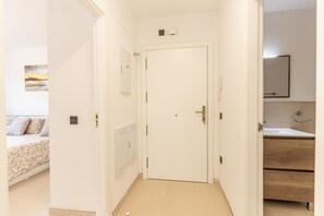 2 quartos, ferros/tábuas de passar roupa, Wi-Fi de cortesia