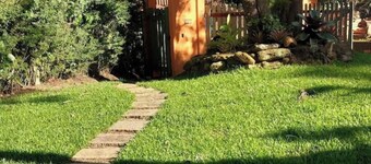 House, Garden, Creek, Unique Place - São Pedro