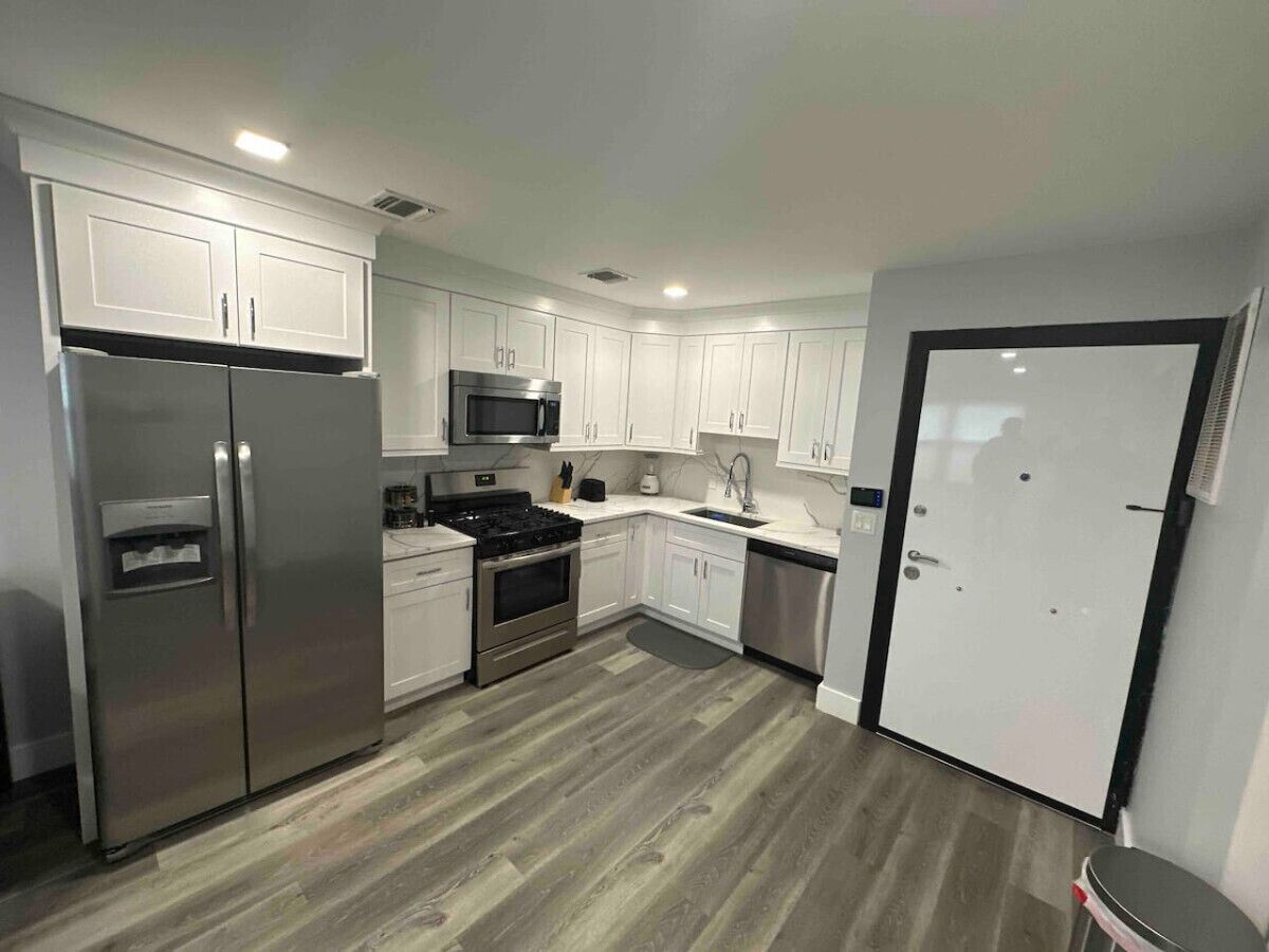 Fridge, coffee/tea maker, cookware/dishes/utensils