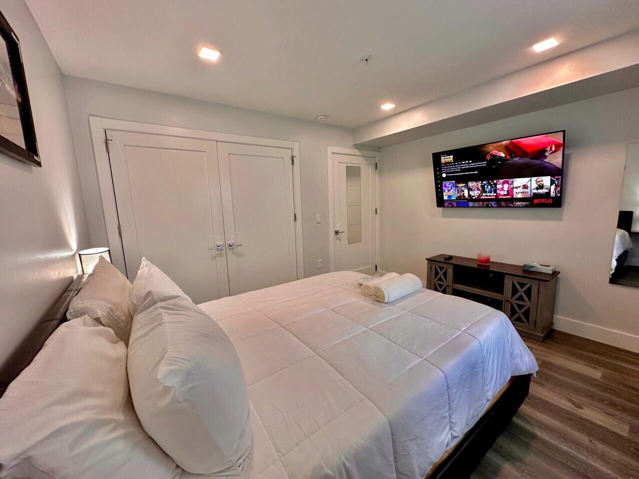 1 bedroom, iron/ironing board, travel crib, WiFi