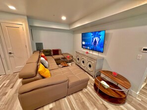 TV - The Brand New Suite: 2BR with Parking (Paterson)