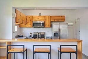 Private kitchen - Peaceful Penthouse in residential area  (Santo Domingo)