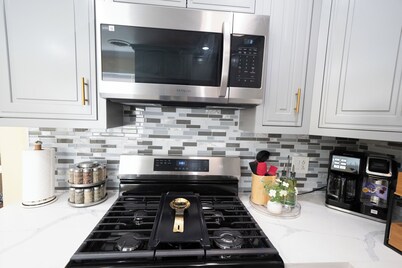 3-bedroom house in charming Marina with WiFi