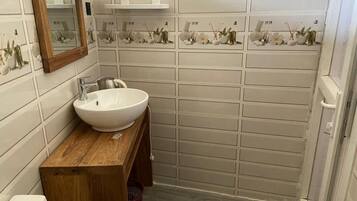 Comfort Room, Balcony, Hill View | Bathroom | Shower, towels, soap, toilet paper