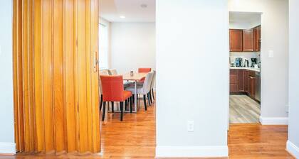 Cozy 3 Bedroom/Great Location