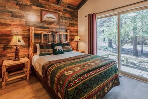 6 多间卧室、办公桌、熨斗/熨衣板、旅行婴儿床