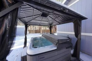 Outdoor spabad