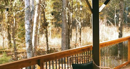 Cozy Cabin Getaway