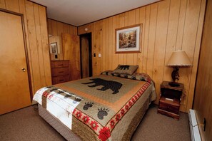 2 bedrooms, WiFi, bed sheets - Northwoods (#8) Cabin in the Pines (Pinetop-Lakeside)