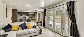 2 Mi to Victoria Gardens: Rancho Cucamonga Haven