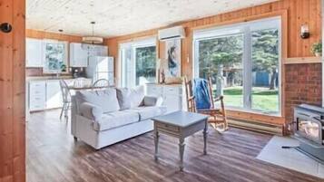 Télévision, cheminée