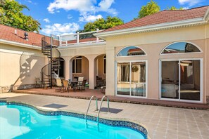 Pool - Town of Ocean View pet friendly house with a private pool! (Bethany Beach)