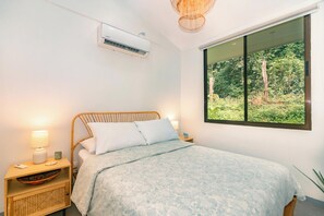 6 Schlafzimmer, Reisekinderbett, WLAN, Bettwäsche