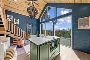 Standard Tree House, 1 Bedroom | Private kitchenette | Mini-fridge, oven, cookware/dishes/utensils - Chin 2 (Fredericksburg)