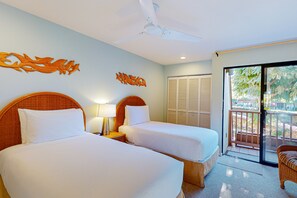 2 bedrooms, internet, bed sheets - Comfortable loft condo with private lanai, resort pool, hot tub, tennis courts! (Kihei)