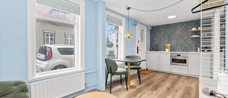 Apartment, 1 Bedroom | Living area