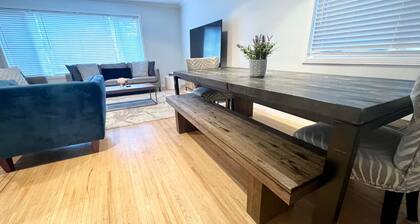 Spacious 6-Bedroom, 2.5-Bath Home Near Downtown w/ 4 Parking Spots and A/C