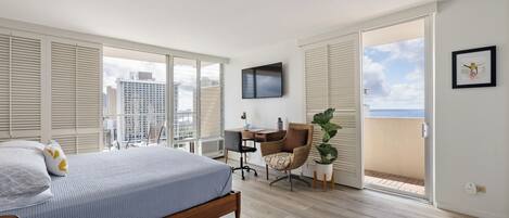 Desk, iron/ironing board, free WiFi, bed sheets