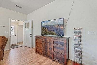 So much Fun! Spacious Home with Amenities Galore! Pool Table, Hot-Tub, Poker
