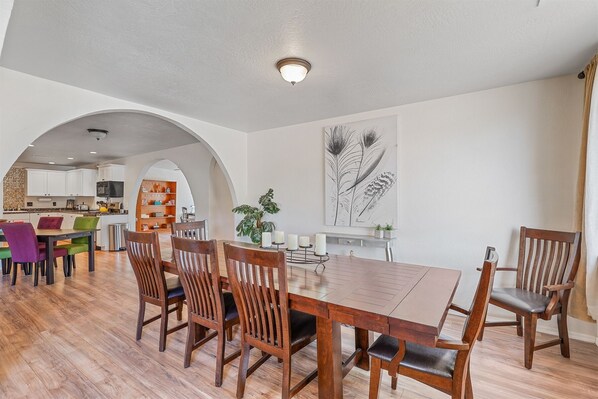 Dining - So much Fun! Spacious Home with Amenities Galore! Pool Table, Hot-Tub, Poker
 (Flagstaff)