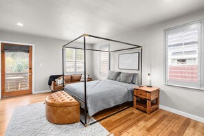 3 bedrooms, WiFi, bed sheets