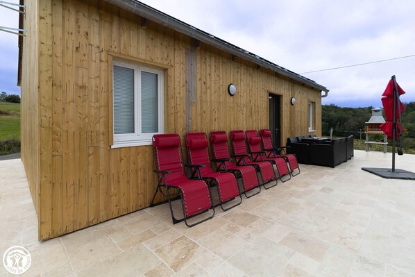 Terrace/patio - La Grange du Moulin - CROS (CROS)