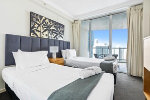 2 bedrooms, in-room safe, iron/ironing board, Internet