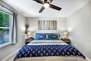 4 habitaciones, tabla de planchar con plancha, cuna de viaje y wifi 