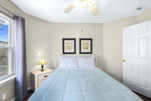 3 bedrooms, iron/ironing board, travel cot, WiFi